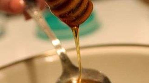 коврижка с изюмом и орехами