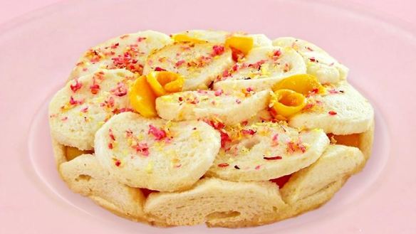 Рецепт Абрикосовая шарлотка