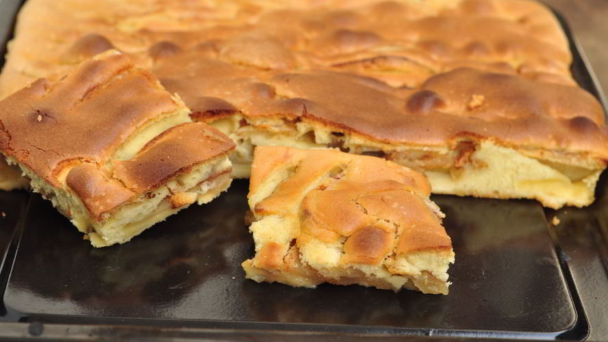 Рецепт простая яблочная шарлотка