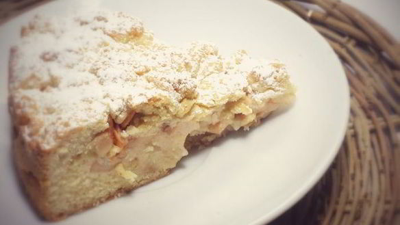 Рецепт Шарлотки ны песочнома тесте