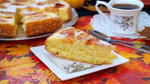 шарлотка с айвой