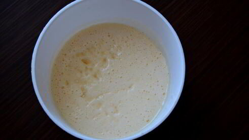 шарлотка с малиной из мультиварки