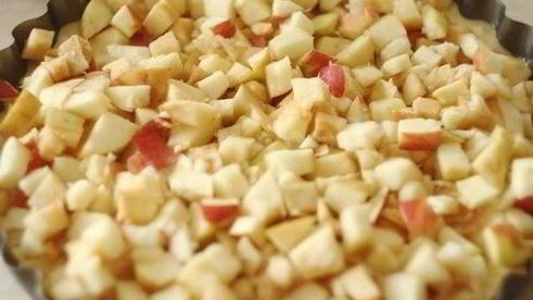 шарлотка с яблочками