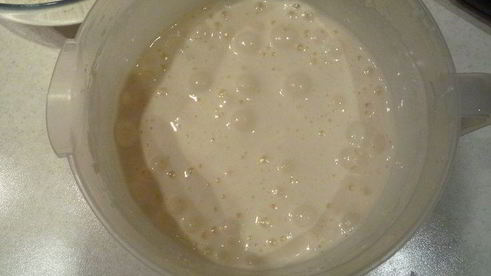 шарлотка с яблоками и облепиховым йогуртом