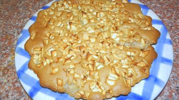 Рецепт Шарлотка в микроволновке с яблоками