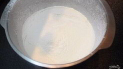 воздушная яблочная шарлотка