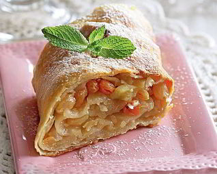 Штрудель с яблоками