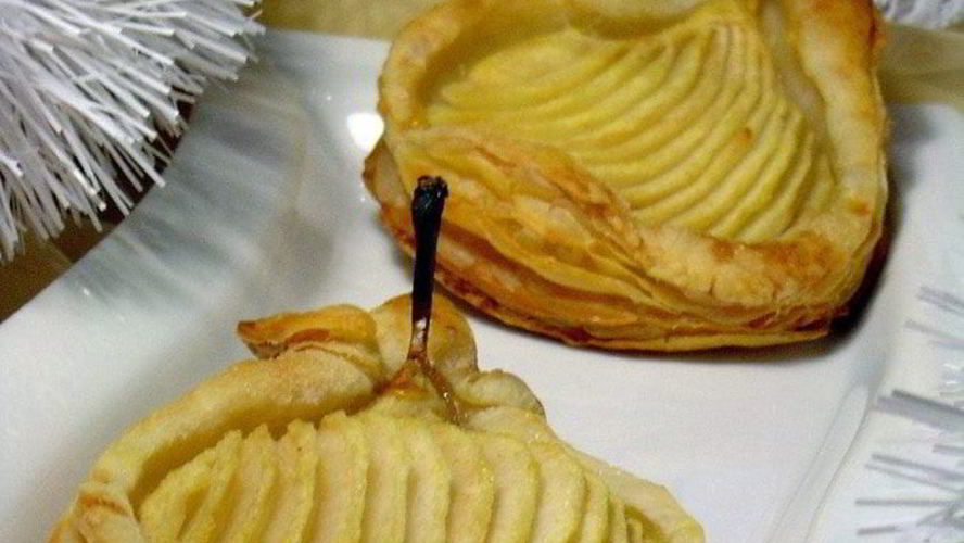 Рецепт слоек с грушами и орехами