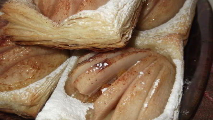 Рецепт слойки с грушей