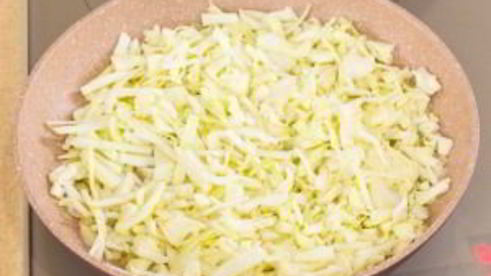 слойки с капустой