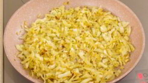 слойки с капустой