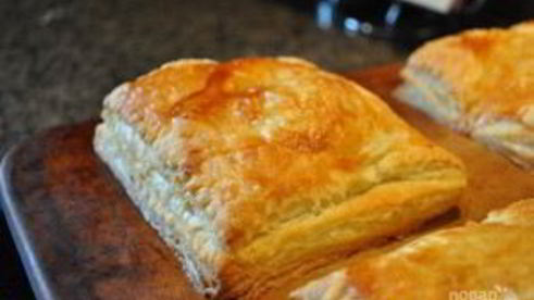 слойки с курицей и сыром