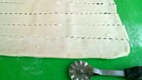 слойки с яблоками из слоеного бездрожжевого теста