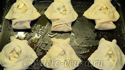 слойки с яйцом и рисом