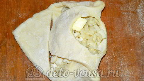 слойки с яйцом и рисом