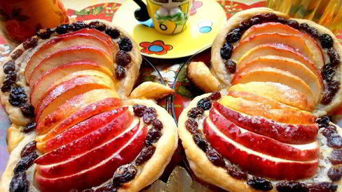 слойки яблочко