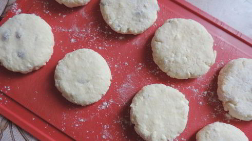 сырники с изюмом