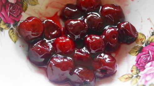 сырники с медовыми вишнями