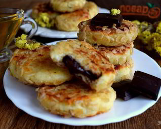 Сырники с шоколадной начинкой