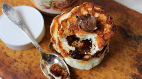 сырники с шоколадной пастой