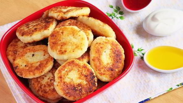 Рецепт Сырники с шоколадом и миндалем