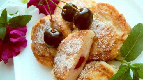 сырники с вишней и шоколадом