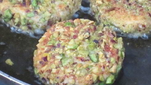 сырники в ореховой панировке с фисташковым кремом