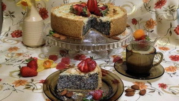 Рецепт Творожник с маком и миндалем