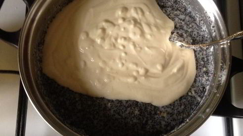 творожник с маком и миндалем