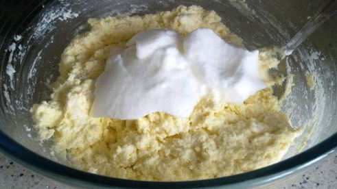 творожник с вишней