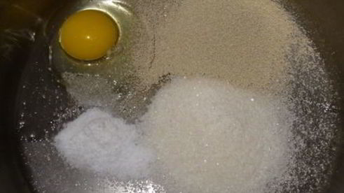 дрожжевое тесто для пирогов, булок и пирожков