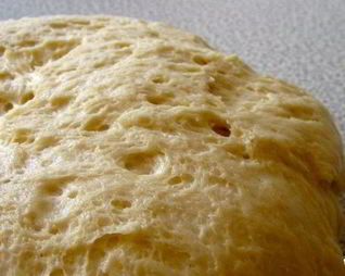 Дрожжевое тесто в микроволновке