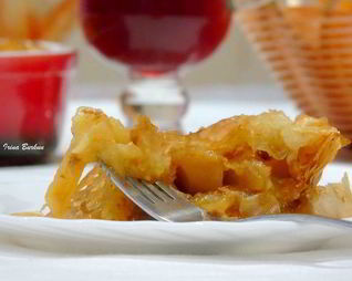 Яблочно-карамельный пирог с тестом фило