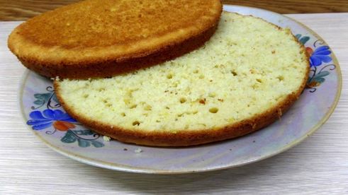 бисквитный торт персиковый со сливочным кремом