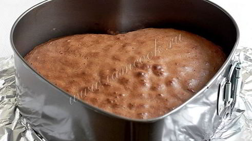 шоколадный бисквит со сливочным маслом