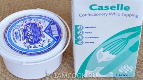 торт бисквитный с клюквой и яблоком клубничка