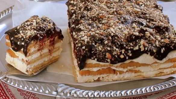 Рецепт Торт из печенья и творога