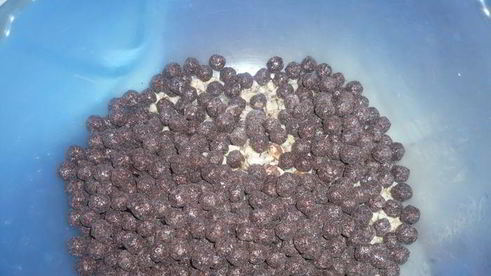 торт из шоколадных шариков катюша