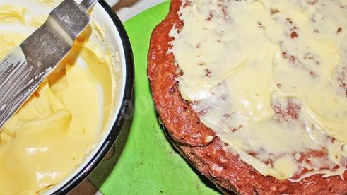 торт королевский с маком, орехами, изюмом