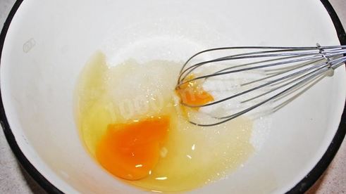 торт королевский с маком, орехами, изюмом