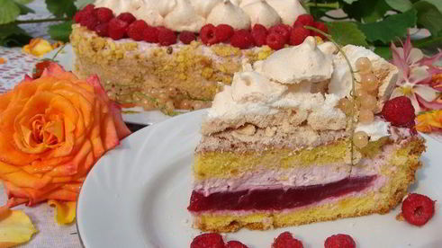 торт малиновая шкатулка