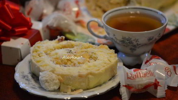 Рецепт Торт-рулет Рафаэлло