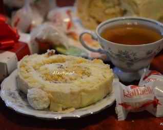 Торт-рулет Рафаэлло