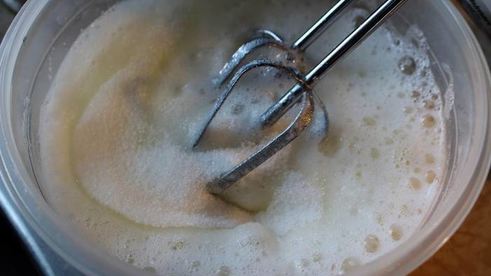 торт шоколадно-сливочно-вишневый летающий