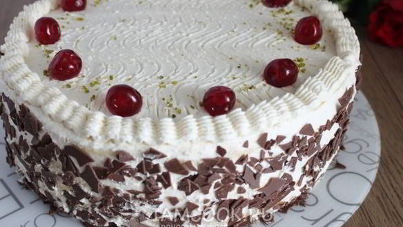 Рецепт Торт со сливочным кремом и яблоками