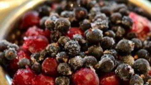 торт ягодная корзина