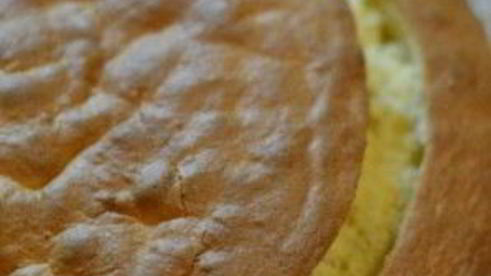 торт ягодная корзина