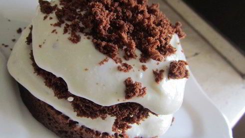 творожный торт с йогуртом и какао