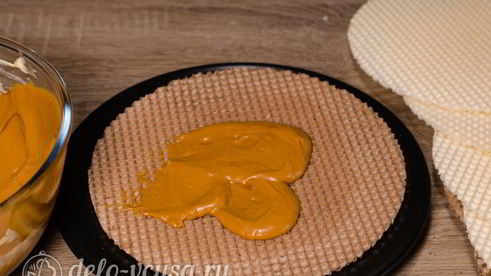 вафельный торт со сгущенкой