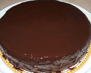 Вкусный торт с творожным кремом